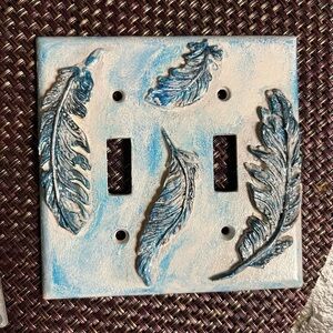 Custom Feather Double Light Switch Cover